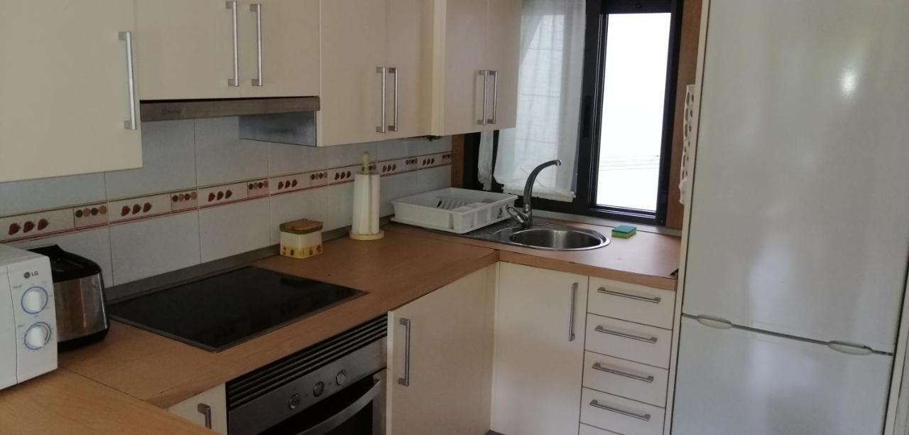 Apartamento Centro De Sanxenxo Con Garaje Eksteriør billede