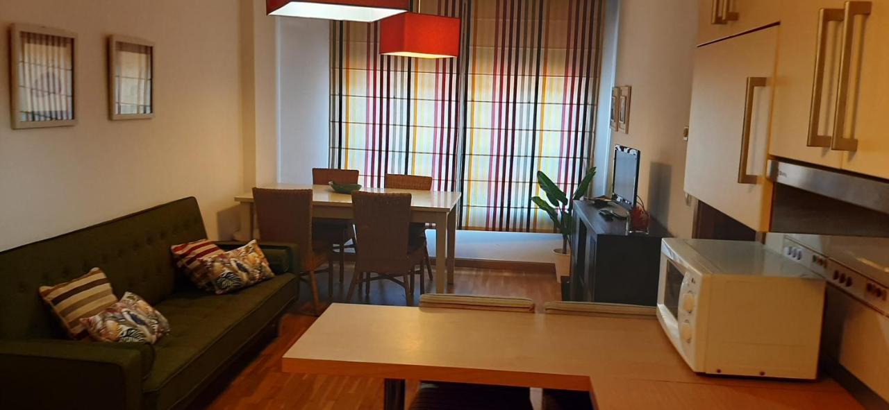 Apartamento Centro De Sanxenxo Con Garaje Eksteriør billede