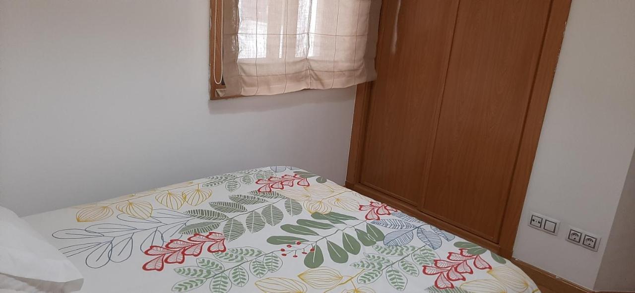 Apartamento Centro De Sanxenxo Con Garaje Eksteriør billede